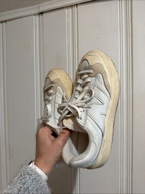 New Balance White and Cream Rubber Sole Sneakers